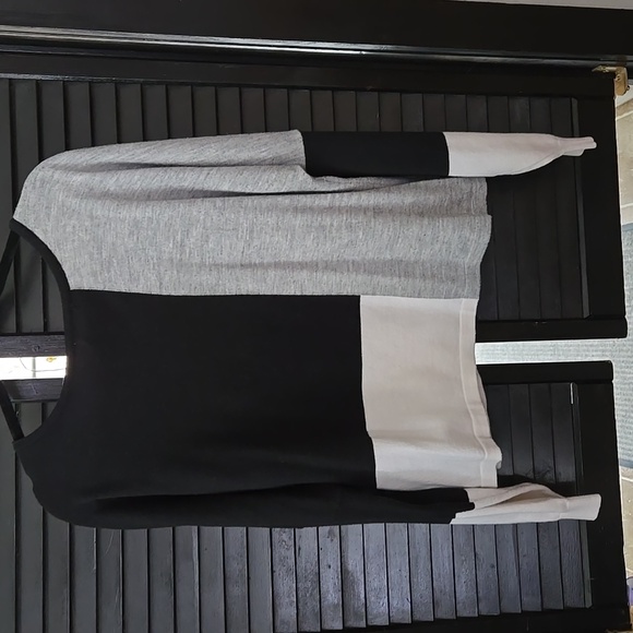 CHICSOUL.COM Sweater, Size XXL - Picture 2 of 4